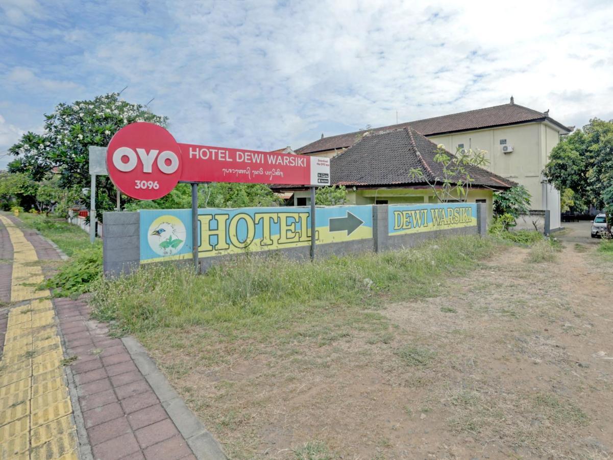 Oyo 3096 Hotel Dewi Warsiki Гилиманук Екстериор снимка